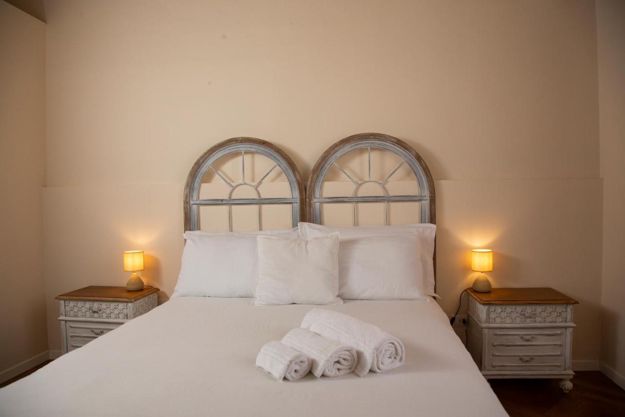 Dimora Sinibaldi Bed & Breakfast Palermo Luaran gambar