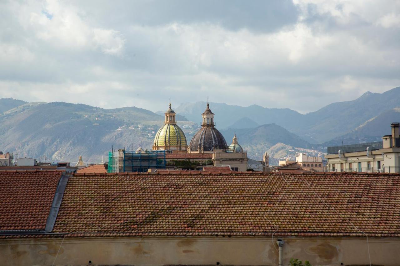 Dimora Sinibaldi Bed & Breakfast Palermo Luaran gambar