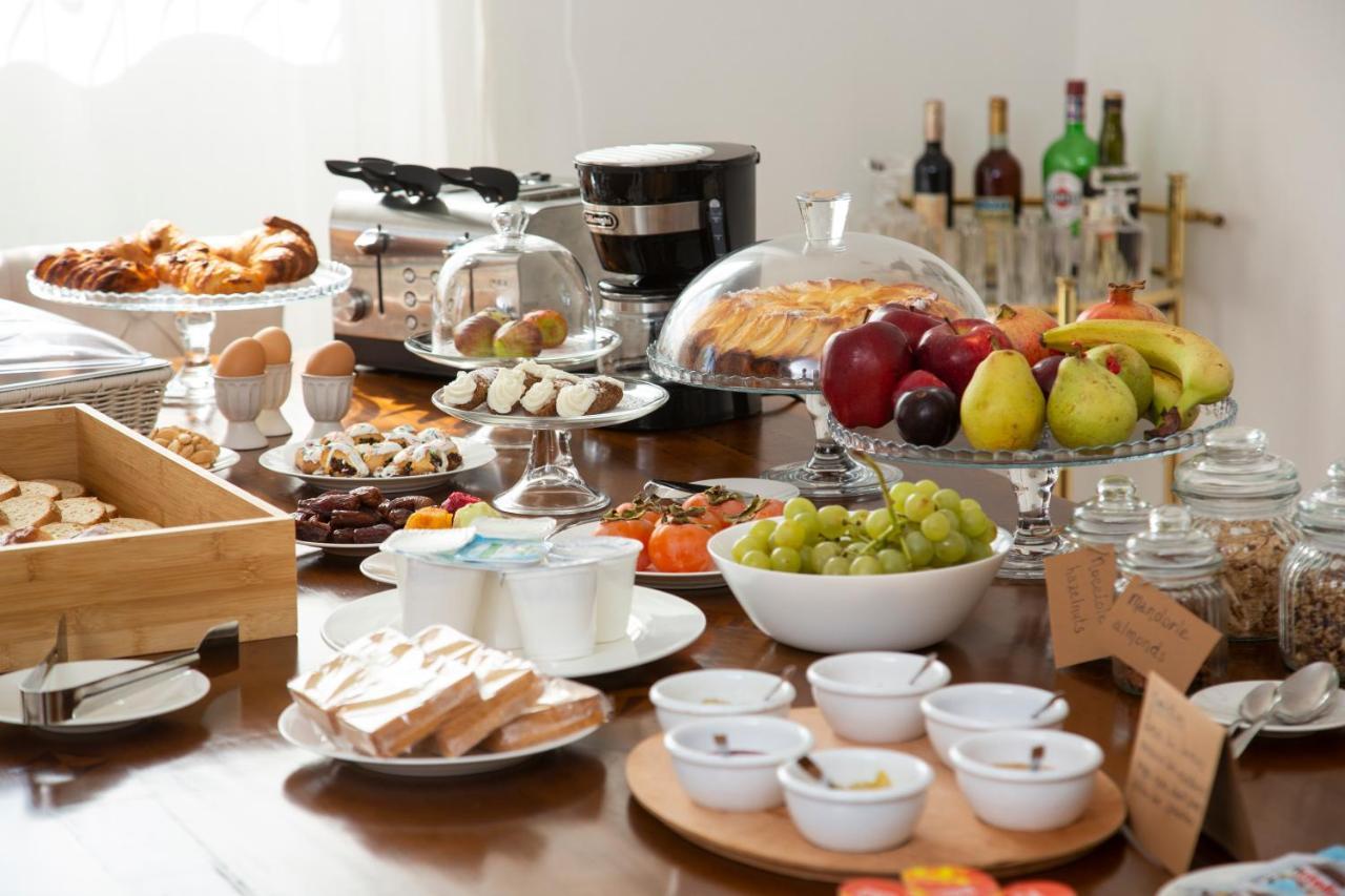 Dimora Sinibaldi Bed & Breakfast Palermo Luaran gambar