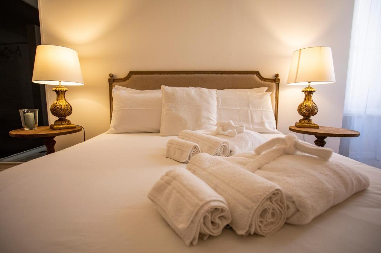 Dimora Sinibaldi Bed & Breakfast Palermo Luaran gambar